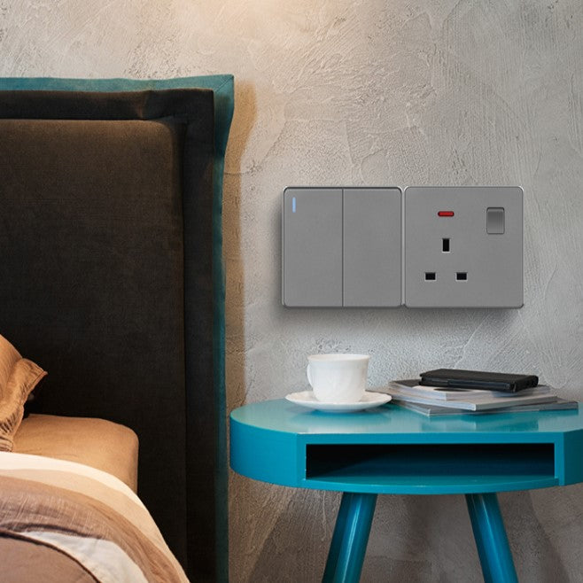 PLH Universal Multi-Purpose Power Socket Grey