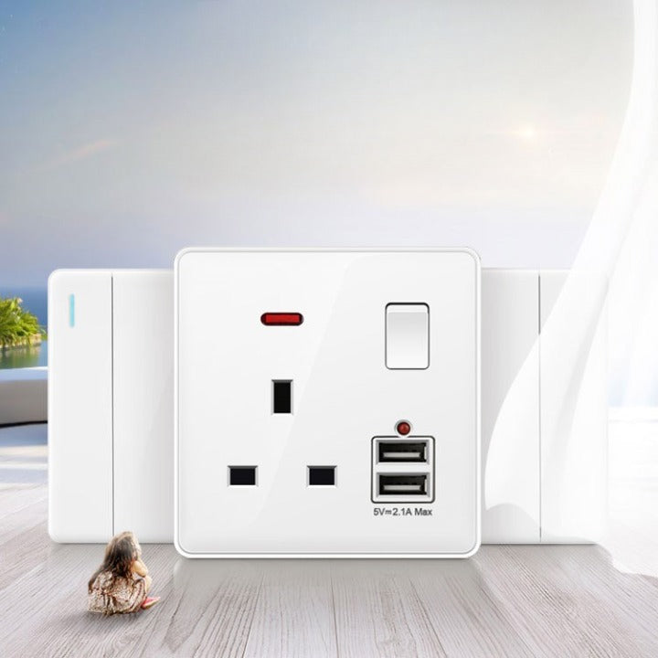 PLH Universal Multi-Purpose Power Socket White