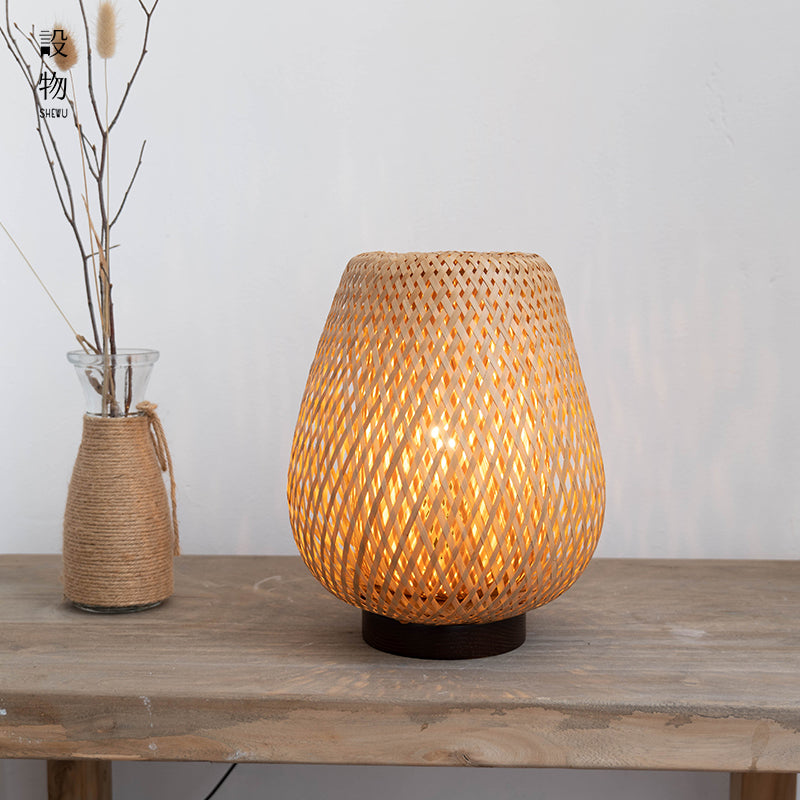 PLH BAMBOO Handmade Bali Style Table Lamp